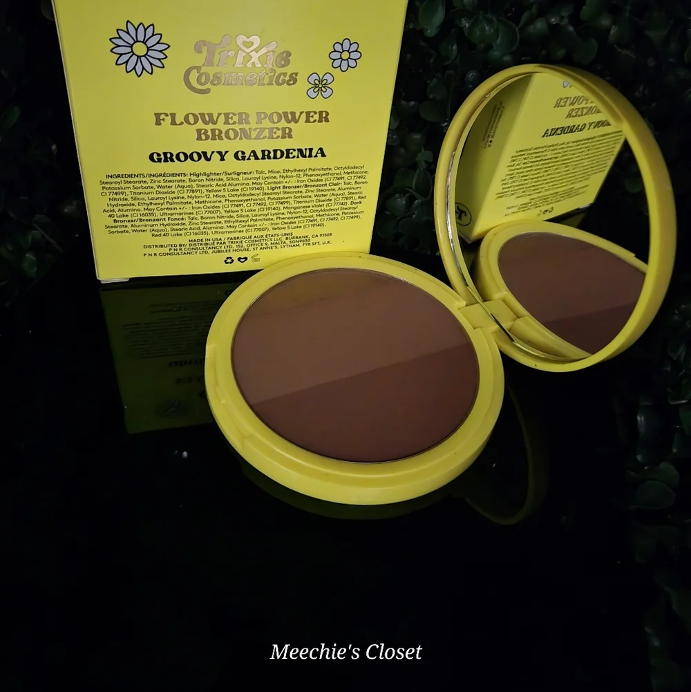 Trixie Cosmetics Flower Power Bronzer Groovy Gardenia NIB Authentic 2136A​